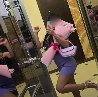 Фотография Анара есть вирт